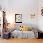 شقة One-bedroom With Terrace, Pool And Partial Sea Views لوس كريستيانوس